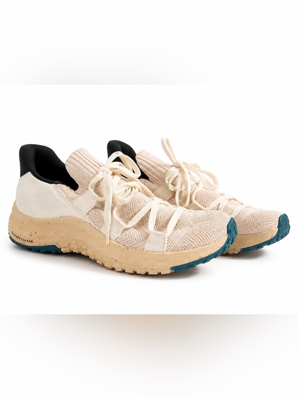 HOLO Maverick Footwear Eco Knit Trail Women’s Size 9 Beige Sustainable Running